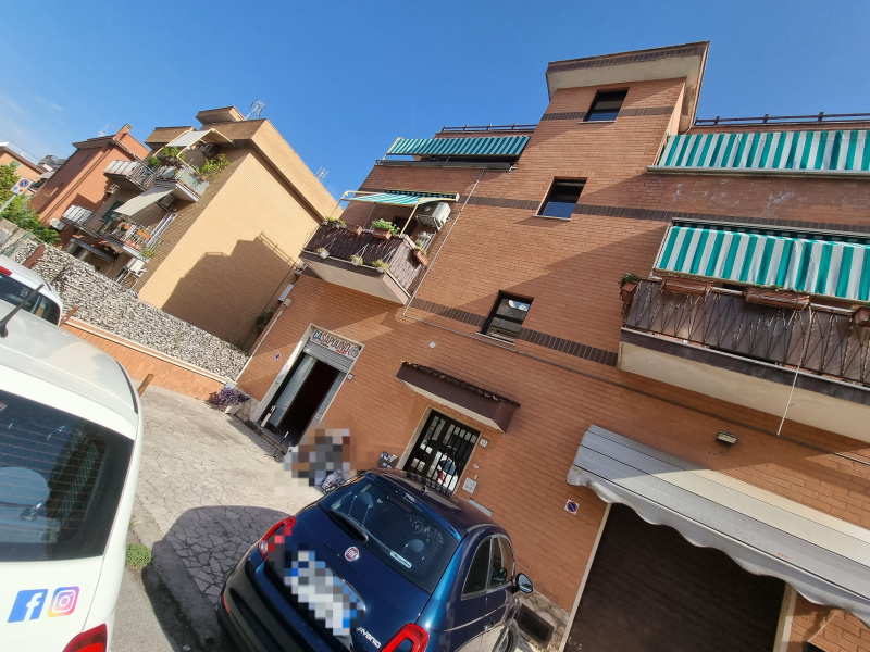 Tipologia Immobile: negozio Provincia: roma Comune: roma Località: casalotti Indirizzo: Via Carignano