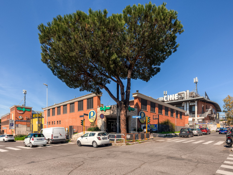 Tipologia Immobile: negozio Provincia: roma Comune: roma Località: ottavia - palmarola Indirizzo: Via della Lucchina