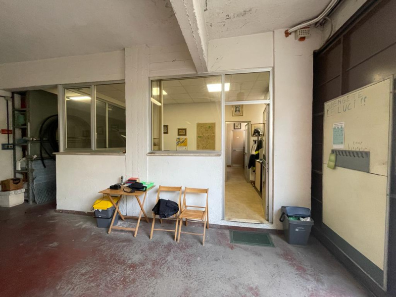 Tipologia Immobile: negozio Provincia: roma Comune: roma Località: acilia Indirizzo: Via Lorenzo Nerucci