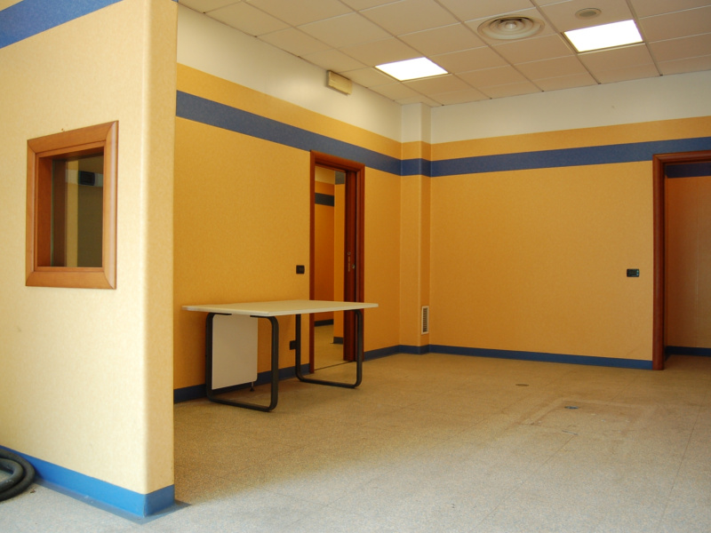 Tipologia Immobile: negozio Provincia: roma Comune: roma Località: villa gordiani Indirizzo: Via Maddaloni