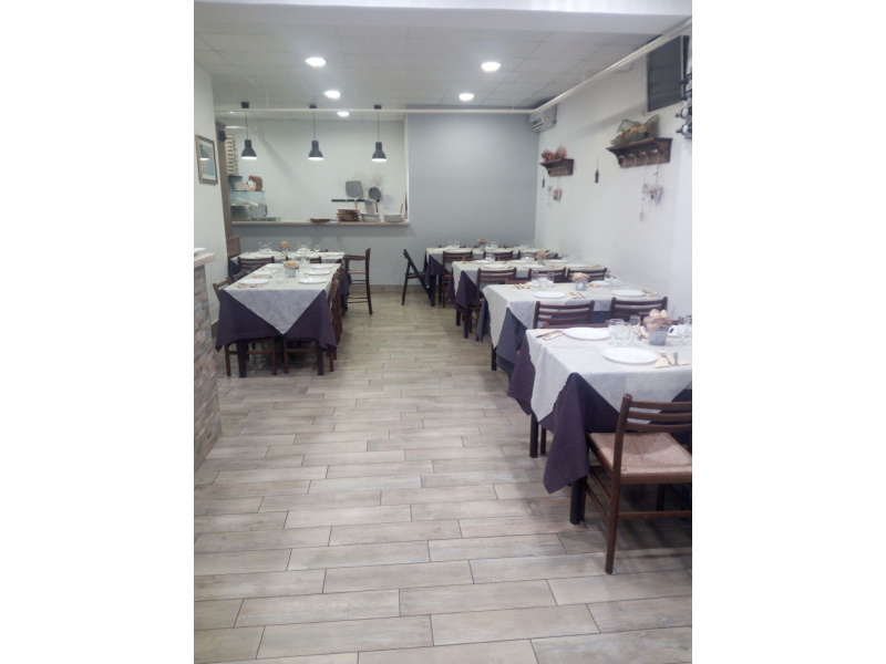 Tipologia Immobile: ristorante Provincia: roma Comune: roma Località: selva nera Indirizzo: Via Tina Lorenzoni