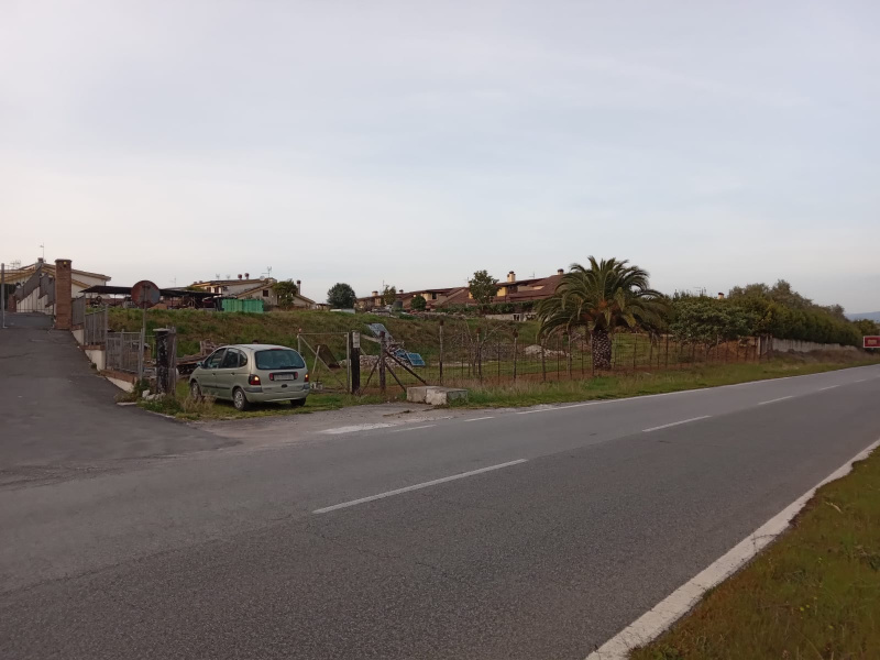 Tipologia Immobile: terreno edificabile Provincia: roma Comune: guidonia montecelio Località:  Indirizzo: Via Casal Bianco