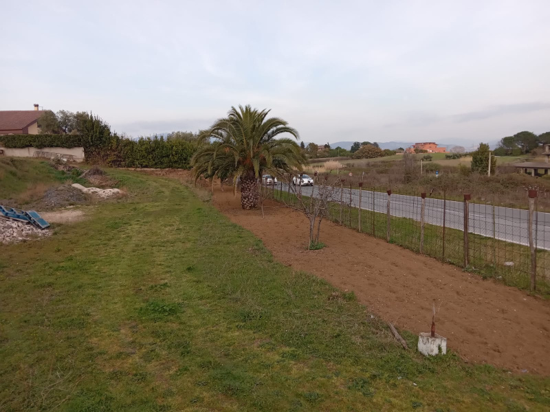 Tipologia Immobile: terreno edificabile Provincia: roma Comune: guidonia montecelio Località:  Indirizzo: Via Casal Bianco