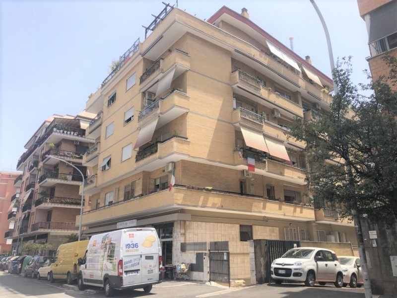 Tipologia Immobile: ufficio Provincia: roma Comune: roma Località: tiburtina - portonaccio - casal bertone Indirizzo: Via dei Crispolti