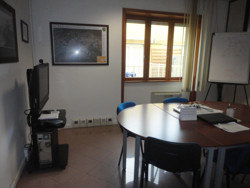 Tipologia Immobile: ufficio Provincia: roma Comune: roma Località: tuscolano appio claudio Indirizzo: Via Assisi