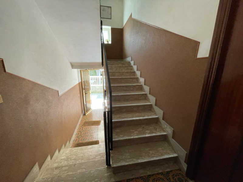 Tipologia Immobile: appartamento Provincia: roma Comune: pomezia Località: centro urbano Indirizzo: Via Recanati