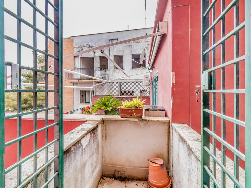 Tipologia Immobile: appartamento Provincia: roma Comune: roma Località: trullo Indirizzo: Via di Generosa