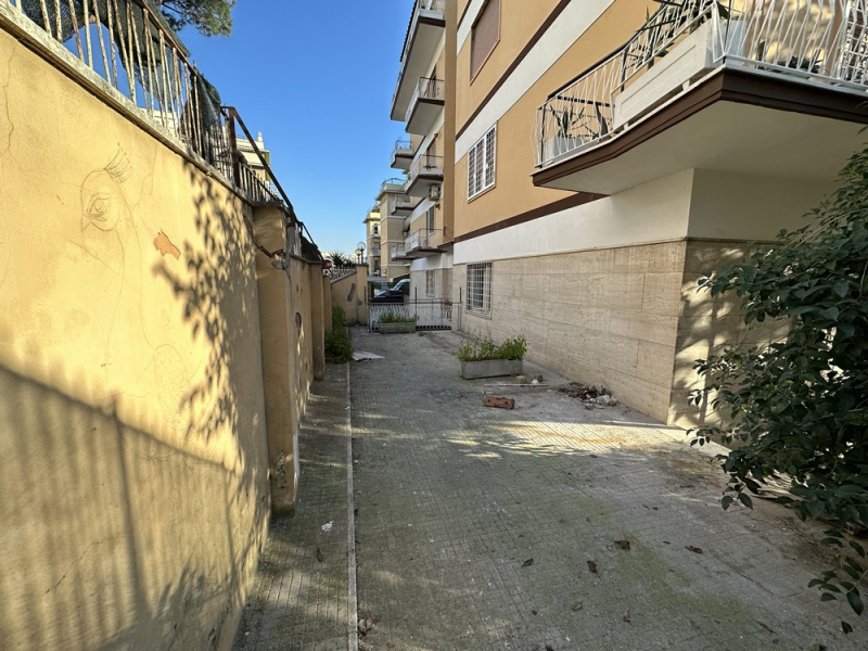 Tipologia Immobile: appartamento Provincia: roma Comune: roma Località: primavalle Indirizzo: Via Gerolamo Seripando