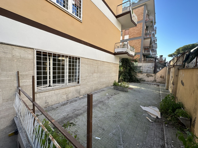Tipologia Immobile: appartamento Provincia: roma Comune: roma Località: primavalle Indirizzo: Via Gerolamo Seripando