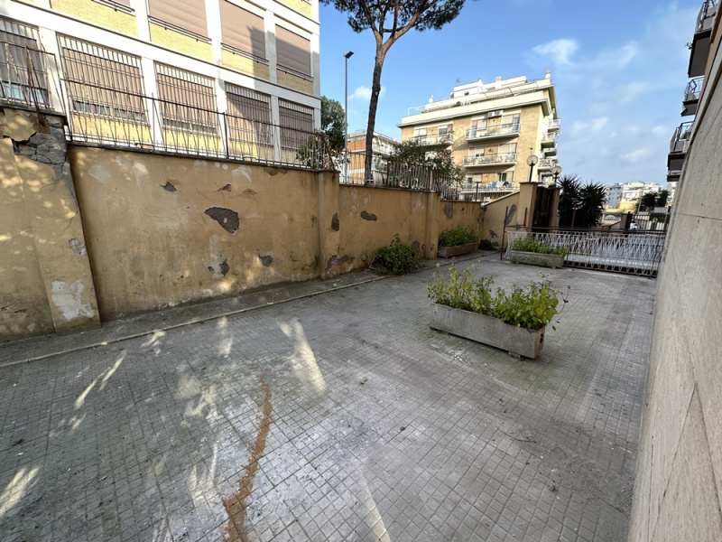 Tipologia Immobile: appartamento Provincia: roma Comune: roma Località: primavalle Indirizzo: Via Gerolamo Seripando