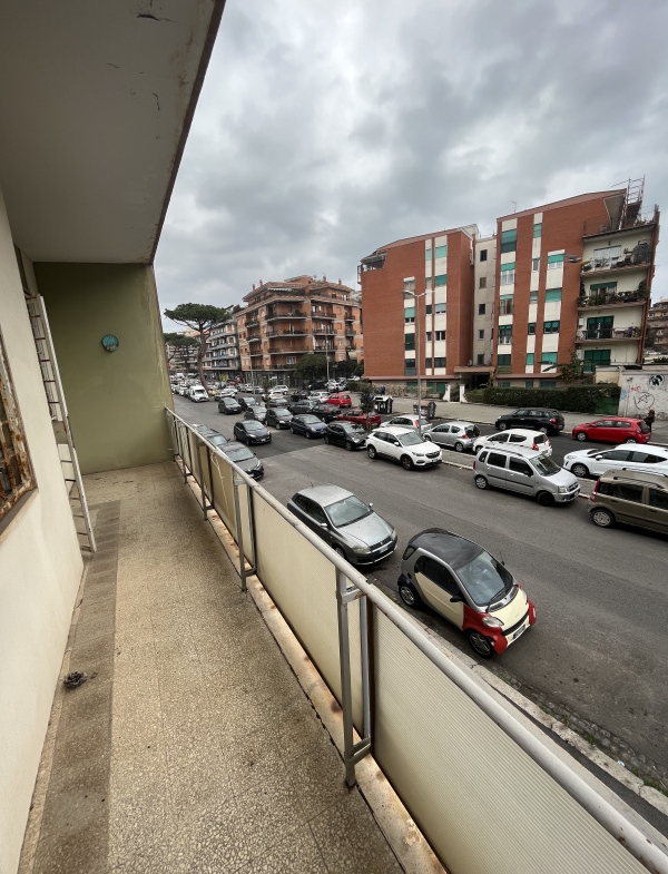Tipologia Immobile: appartamento Provincia: roma Comune: roma Località: ostia levante Indirizzo: Viale Capitan Casella