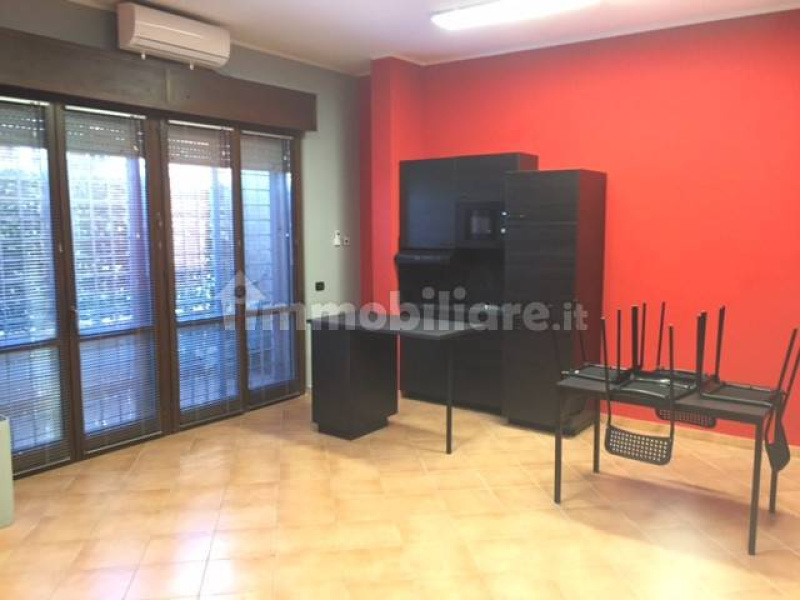 Tipologia Immobile: ufficio Provincia: roma Comune: roma Località: tor vergata Indirizzo: Via Raffaello Morghen