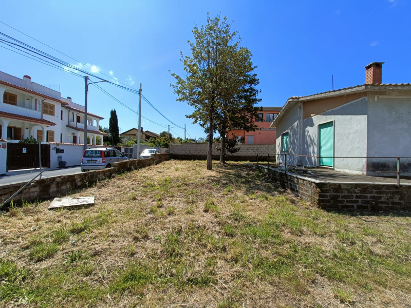 Tipologia Immobile: villa/indipendente Provincia: roma Comune: anzio Località: lavinio lido di enea Indirizzo: Via Giovanni Boccaccio