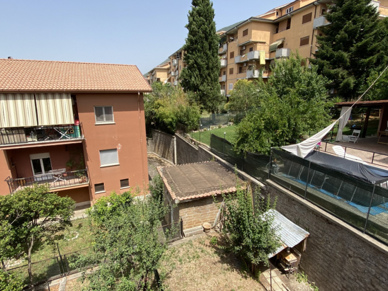 Tipologia Immobile: appartamento Provincia: roma Comune: marcellina Località: centro urbano Indirizzo: Via Monte Gennaro