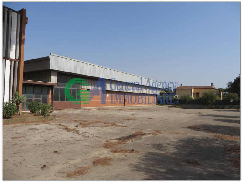 Tipologia Immobile: capannone Provincia: roma Comune: pomezia Località: centro urbano Indirizzo: VIA LAURENTINA