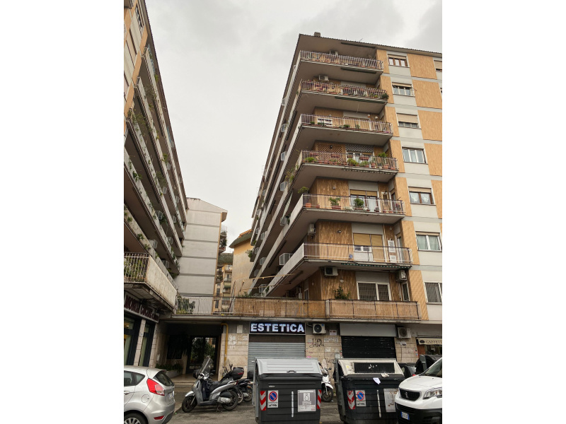 Tipologia Immobile: appartamento Provincia: roma Comune: roma Località: tiburtina - portonaccio Indirizzo: Via dei Durantini