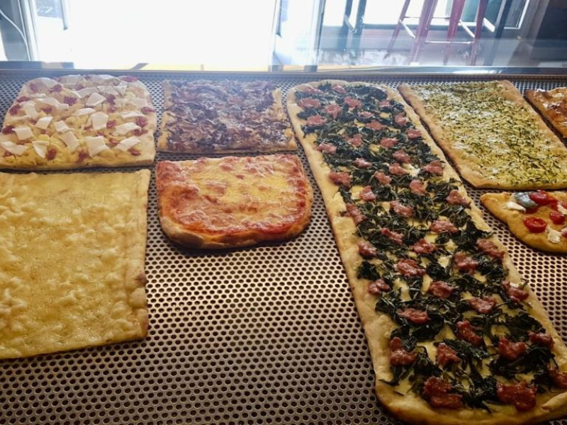 Tipologia Immobile: pizzeria Provincia: roma Comune: roma Località: eur tre pini Indirizzo: Via di Mezzocammino