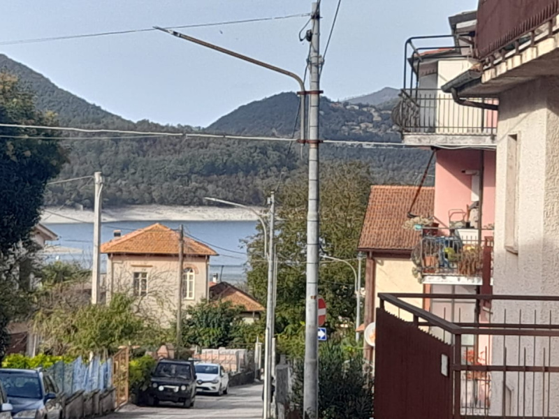 Tipologia Immobile: appartamento Provincia: rieti Comune: colle di tora Località:  Indirizzo: Via dello Sport