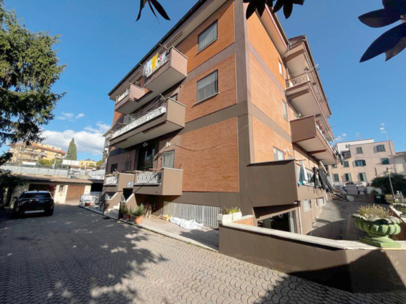 Tipologia Immobile: appartamento Provincia: roma Comune: albano laziale Località: centro urbano Indirizzo: Via Trilussa