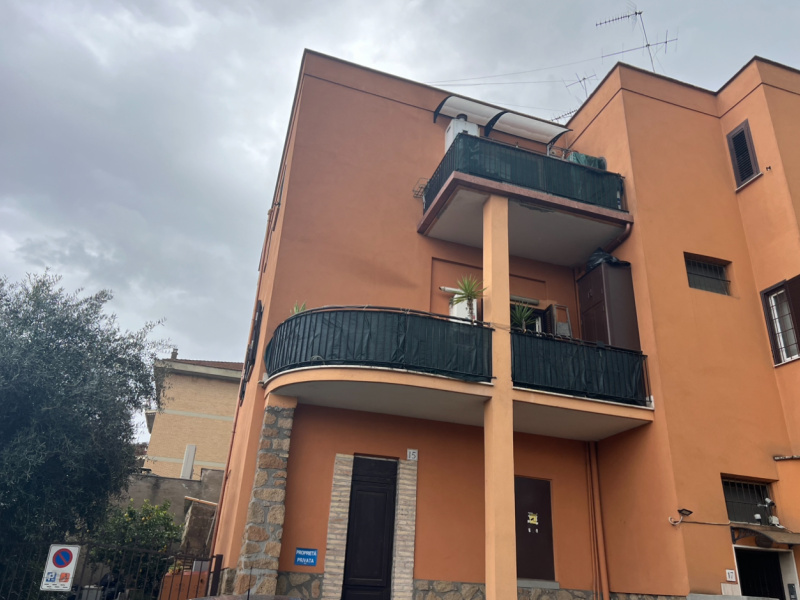 Tipologia Immobile: appartamento Provincia: roma Comune: roma Località: giardinetti Indirizzo: Via della Massa Calciana