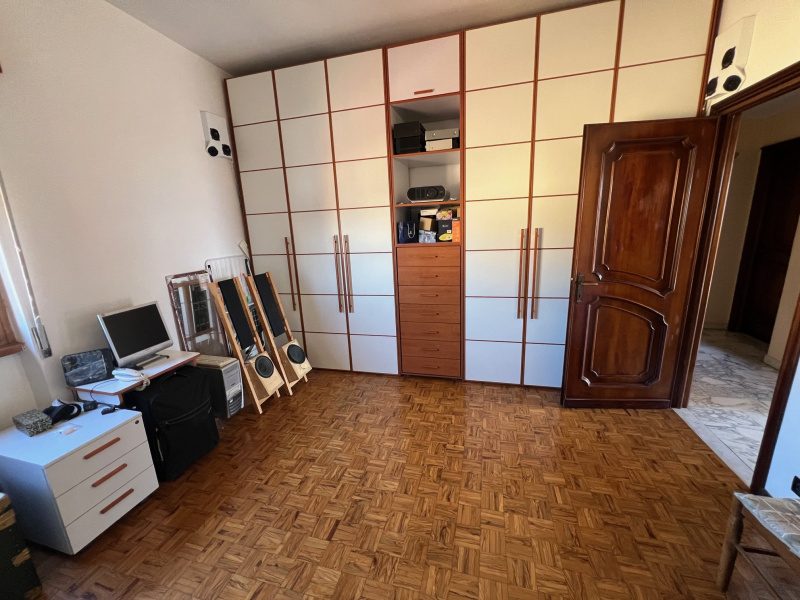 Tipologia Immobile: appartamento Provincia: roma Comune: roma Località:  Indirizzo: Via Roberto Paribeni