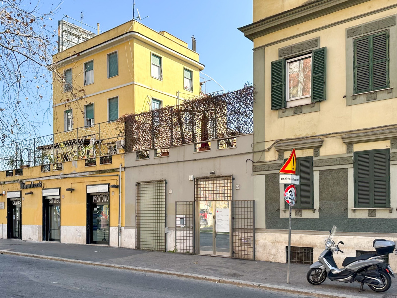 Tipologia Immobile: negozio Provincia: roma Comune: roma Località: san giovanni Indirizzo: Via Gallarate