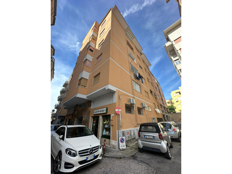 Tipologia Immobile: appartamento Provincia: roma Comune: nettuno Località: centro Indirizzo: Via Napoli