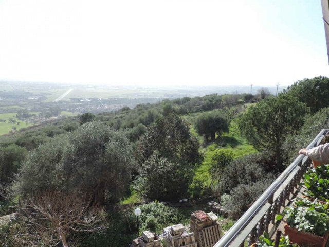 Tipologia Immobile: cielo-terra Provincia: roma Comune: guidonia montecelio Località: guidonia Indirizzo: Via Vecchia di Carcibove