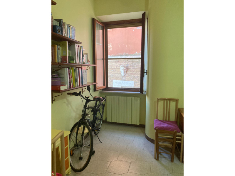 Tipologia Immobile: appartamento Provincia: roma Comune: anzio Località: centro Indirizzo: Via Porto Innocenziano