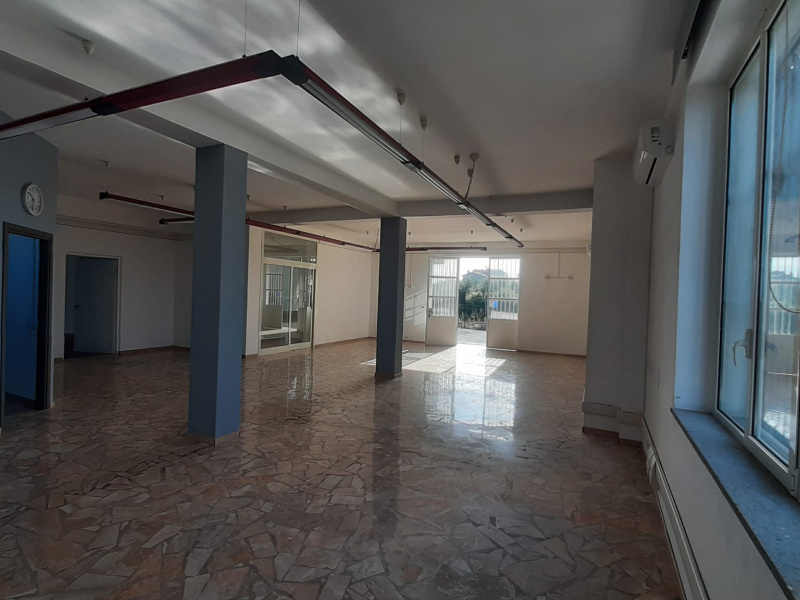 Tipologia Immobile: negozio Provincia: roma Comune: riano Località: la rosta Indirizzo: Via Quartarella