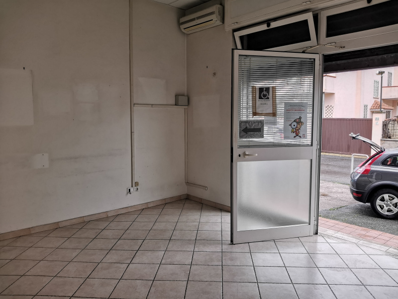 Tipologia Immobile: ufficio Provincia: roma Comune: roma Località: acilia Indirizzo: Via Eugenio Cisterna