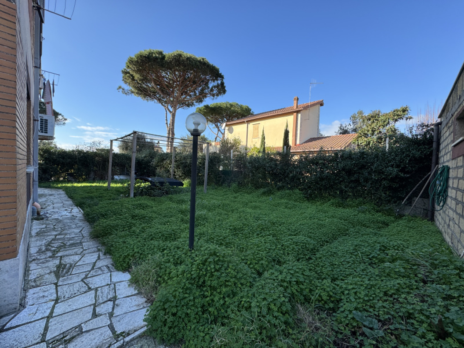 Tipologia Immobile: appartamento Provincia: roma Comune: anzio Località: lido dei pini Indirizzo: Via delle Tuberose