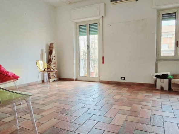 Tipologia Immobile: appartamento Provincia: roma Comune: anzio Località: lido dei pini Indirizzo: Via Varese