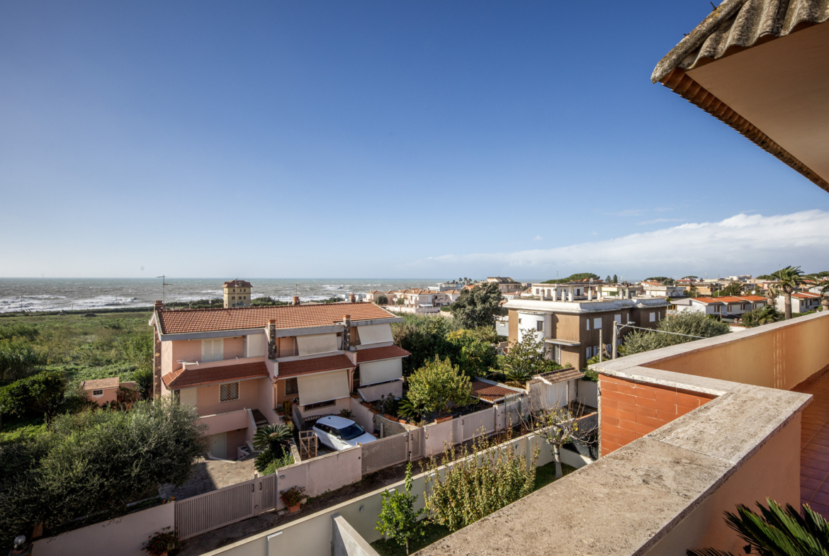 Tipologia Immobile: appartamento Provincia: roma Comune: anzio Località: lido dei pini Indirizzo: Via Cipree