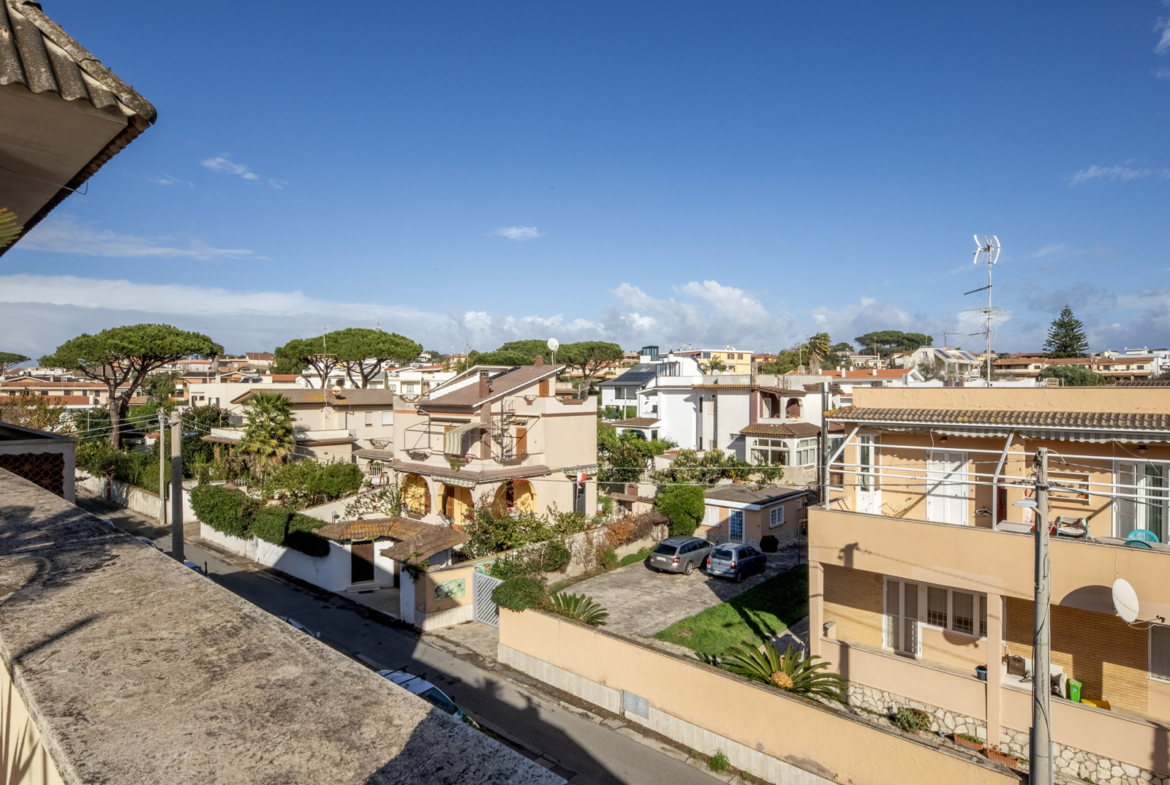 Tipologia Immobile: appartamento Provincia: roma Comune: anzio Località: lido dei pini Indirizzo: Via Cipree