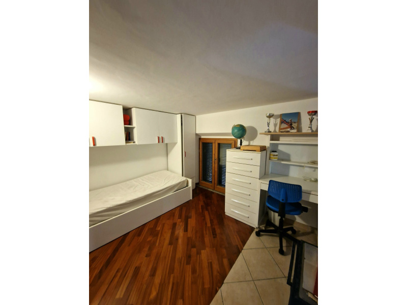 Tipologia Immobile: appartamento Provincia: roma Comune: anzio Località: centro Indirizzo: Via 21 Aprile