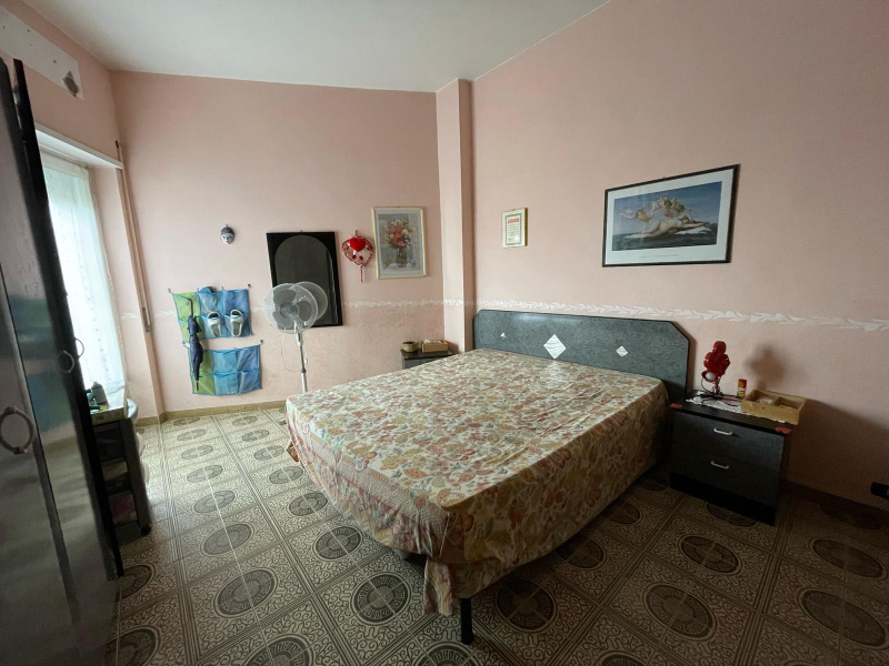 Tipologia Immobile: appartamento Provincia: roma Comune: anzio Località: lavinio mare Indirizzo: Lungomare Enea