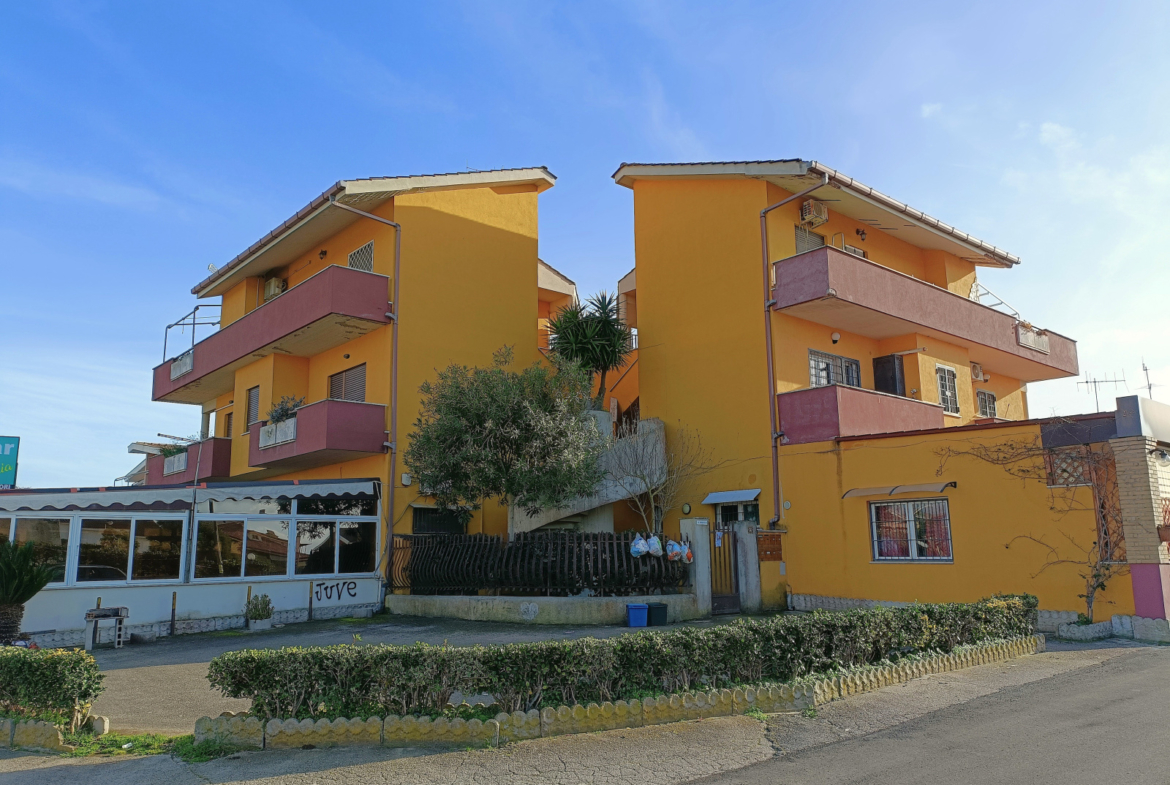 Tipologia Immobile: appartamento Provincia: roma Comune: ardea Località: tor san lorenzo Indirizzo: Via Agrigento