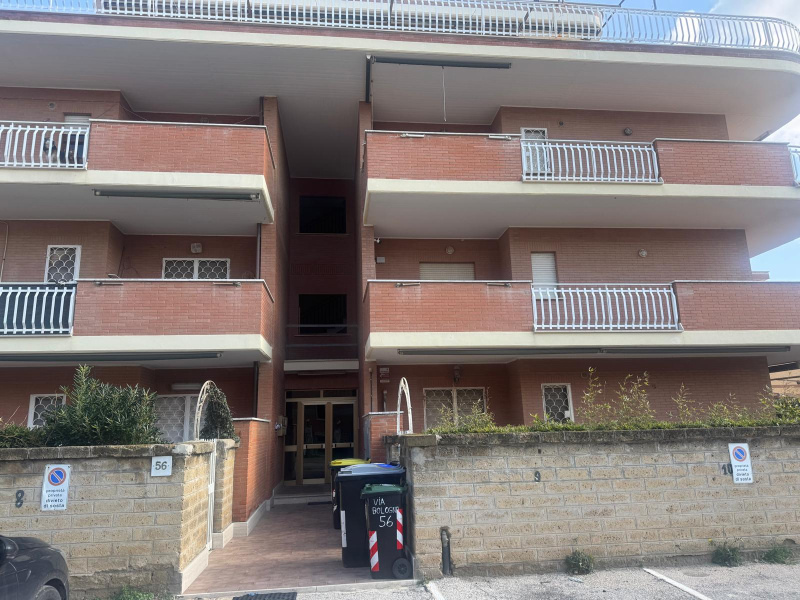 Tipologia Immobile: appartamento Provincia: roma Comune: ardea Località: marina di ardea Indirizzo: Via Bologna