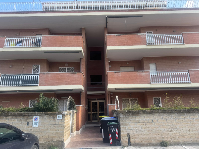Tipologia Immobile: appartamento Provincia: roma Comune: ardea Località: marina di ardea Indirizzo: Via Bologna
