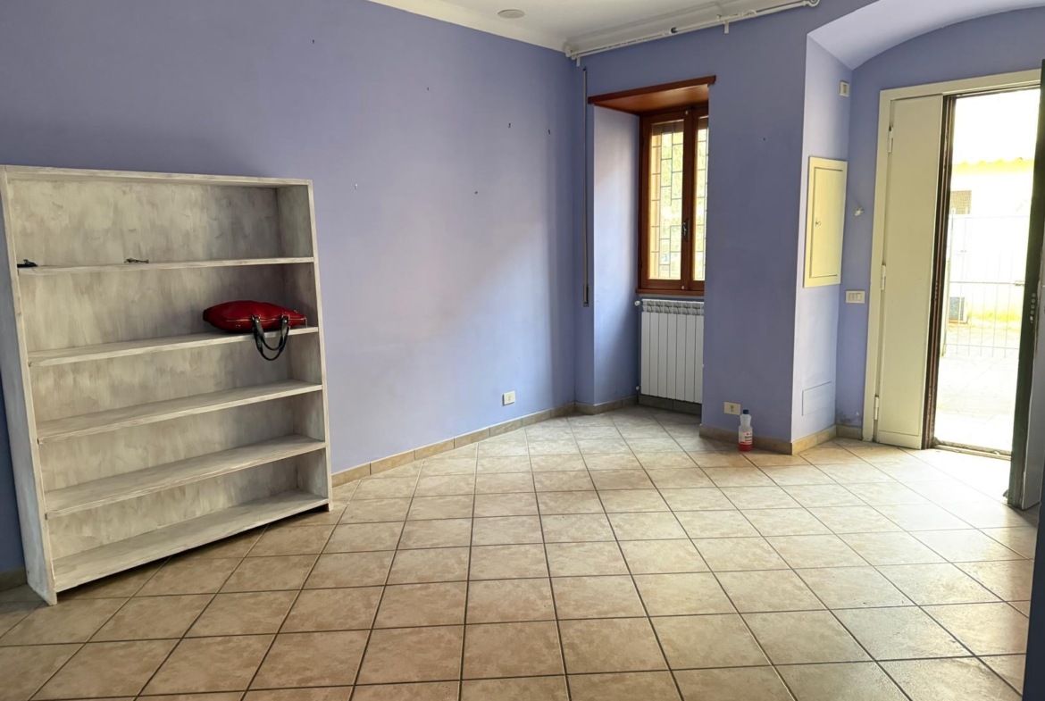 Tipologia Immobile: appartamento Provincia: roma Comune: ariccia Località:  Indirizzo: Via Strada Nuova