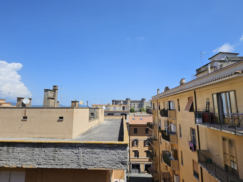 Tipologia Immobile: appartamento Provincia: roma Comune: bracciano Località: centro storico Indirizzo: Via Domenico Pedacchiola