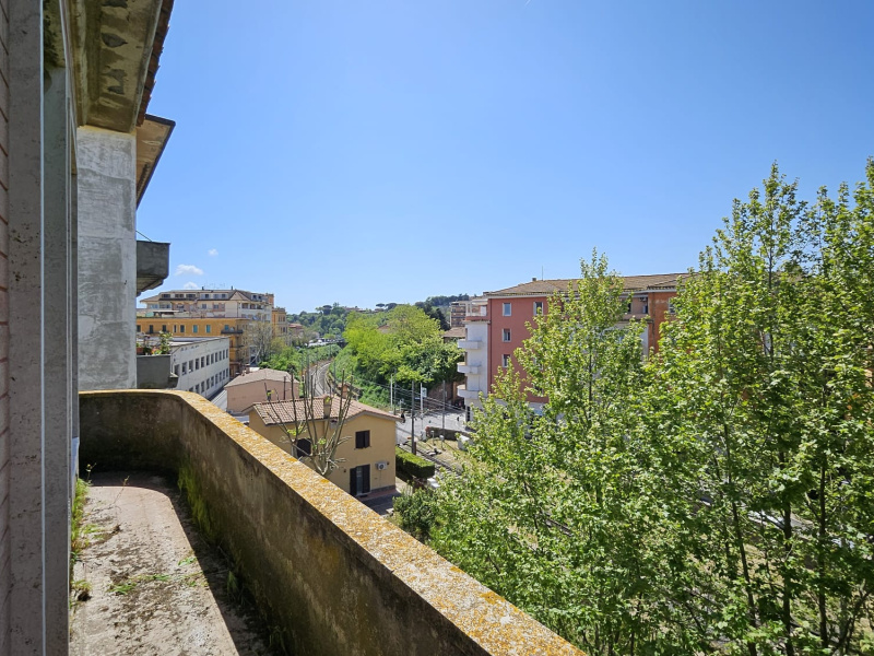 Tipologia Immobile: appartamento Provincia: roma Comune: bracciano Località: centro storico Indirizzo: Via Domenico Pedacchiola