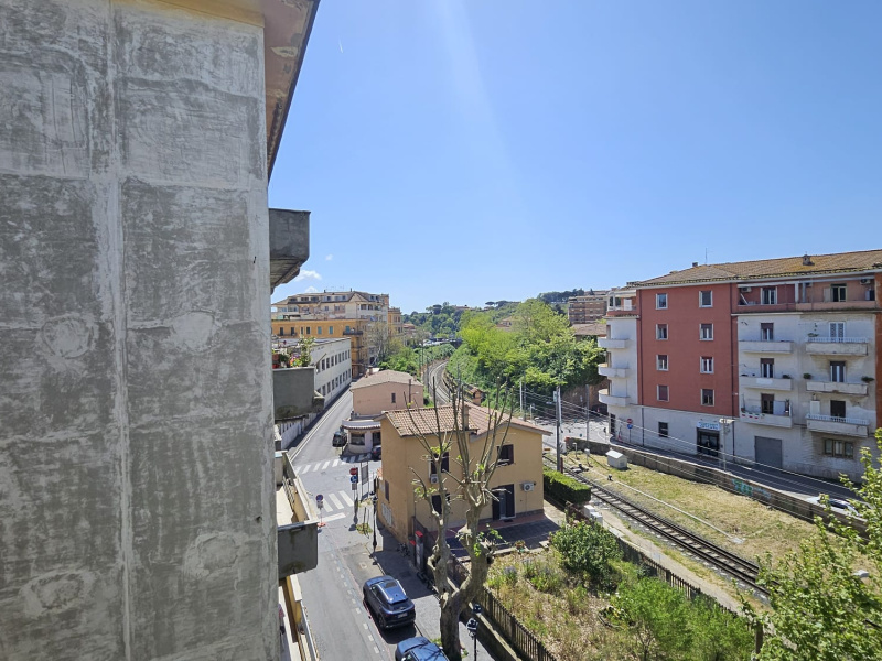 Tipologia Immobile: appartamento Provincia: roma Comune: bracciano Località: centro storico Indirizzo: Via Domenico Pedacchiola