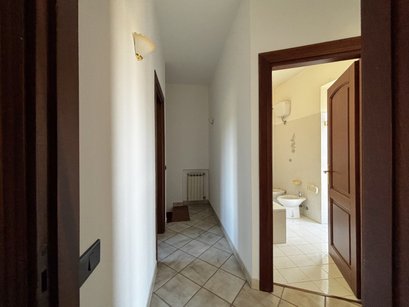Tipologia Immobile: appartamento Provincia: roma Comune: canale monterano Località:  Indirizzo: Via della Piana
