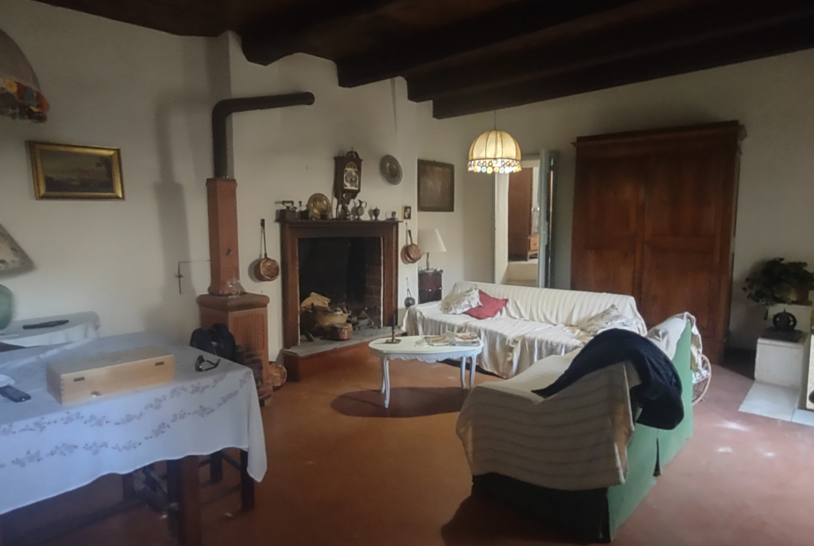 Tipologia Immobile: appartamento Provincia: rieti Comune: castelnuovo di farfa Località:  Indirizzo: Via Tolomei