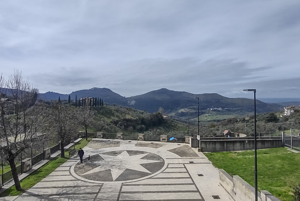 Tipologia Immobile: appartamento Provincia: rieti Comune: castelnuovo di farfa Località:  Indirizzo: Via Tolomei