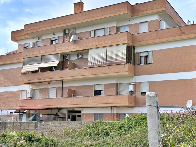 Tipologia Immobile: appartamento Provincia: roma Comune: fiumicino Località: passoscuro-torrimpietra Indirizzo: Via Florinas