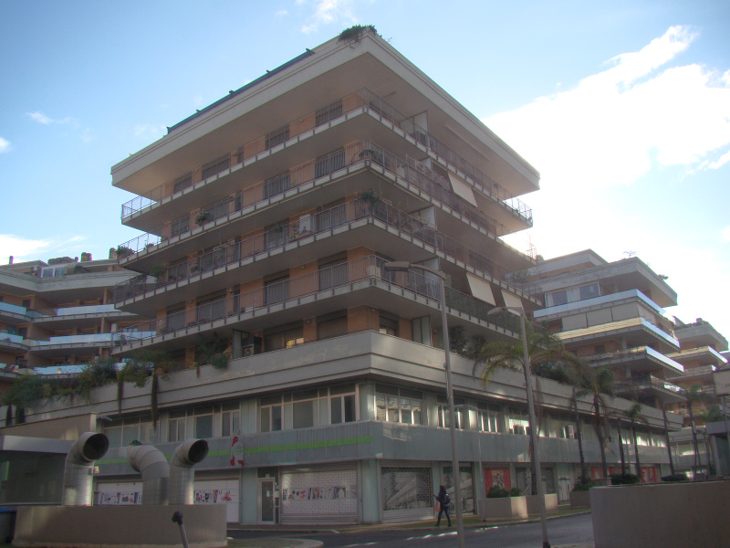 Tipologia Immobile: appartamento Provincia: roma Comune: fiumicino Località: parco leonardo Indirizzo: Viale Donato Bramante