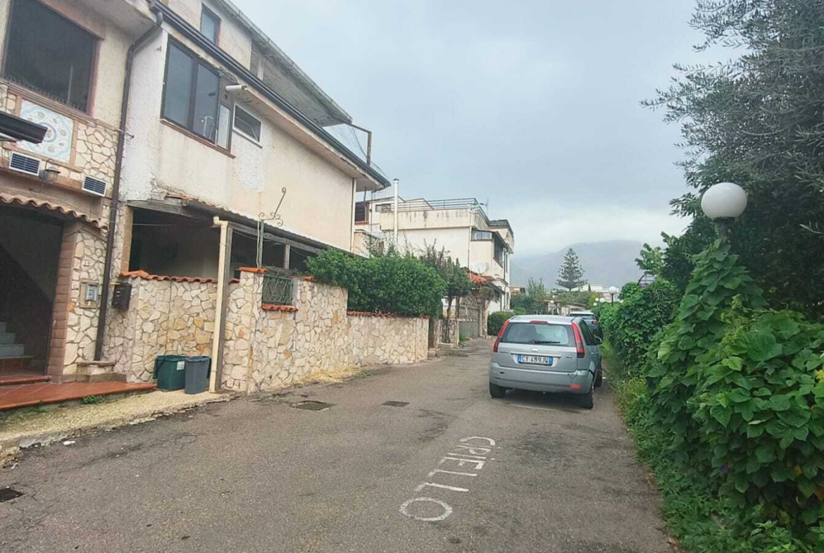Tipologia Immobile: appartamento Provincia: latina Comune: formia Località:  Indirizzo: Via Pescinola
